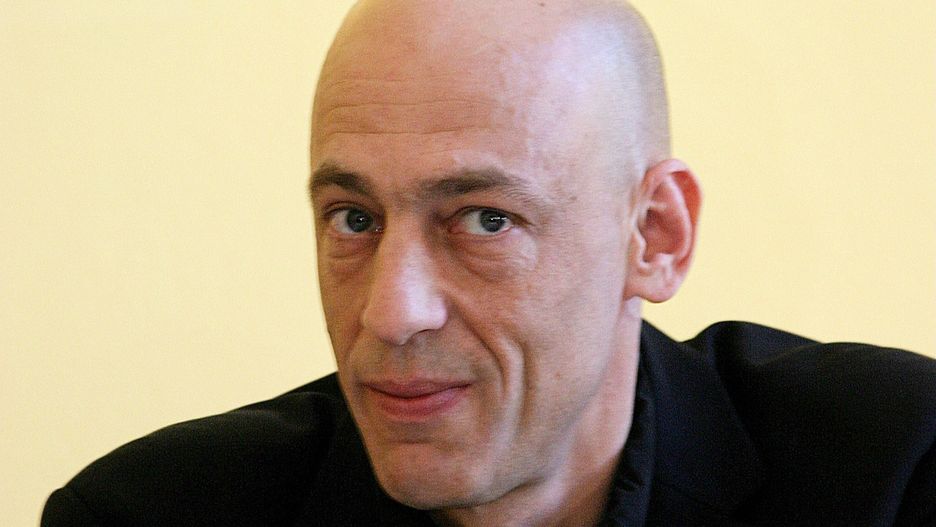 Klaus Doerr miał molestować pracownice teatru w Berlinie