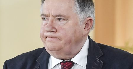 Mieczysław Hryniewicz ma prawie 74 lata, ale wciąż gra. "Na Wspólnej" to dodatek do emerytury