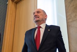 Tajemnicza zapowiedź Antoniego Macierewicza. Adam Bielan: z ciekawością usiądę przed tv