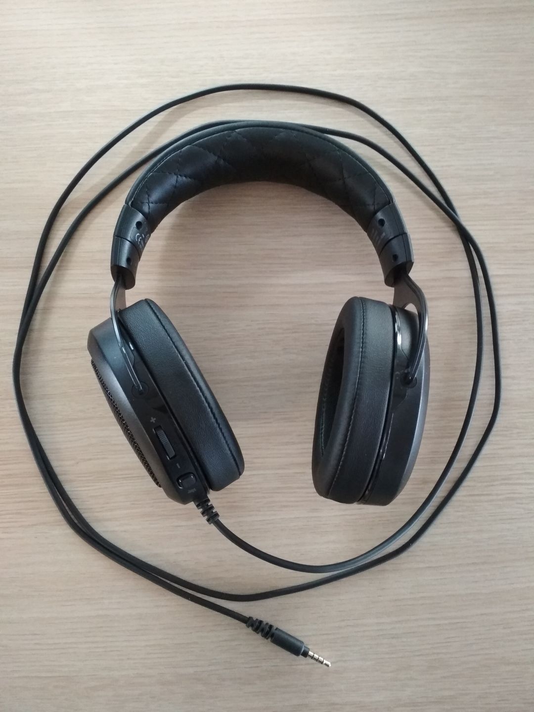 Headset Corsair HS50 – oryginalnie i porządnie 2