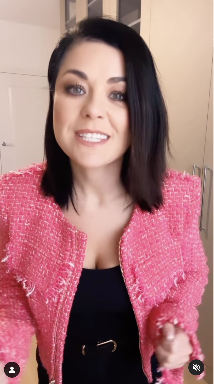 Katarzyna Cichopek w różowym żakiecie