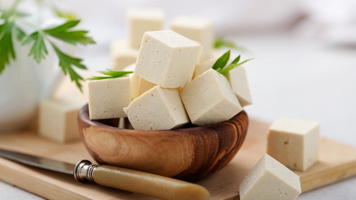 Tofu pokrojone w kostkę