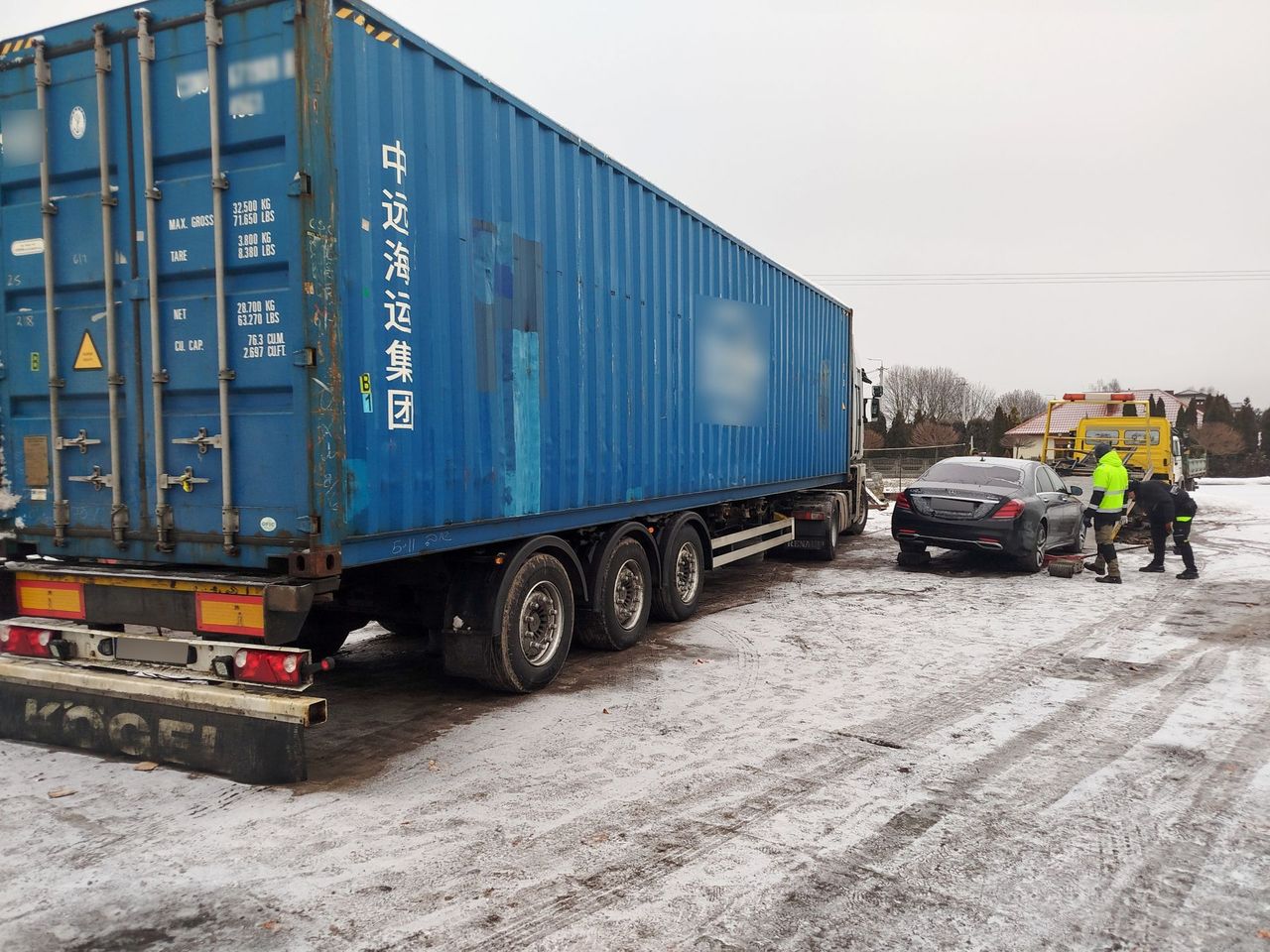 Kontener z Tajlandii pełen przemytu.