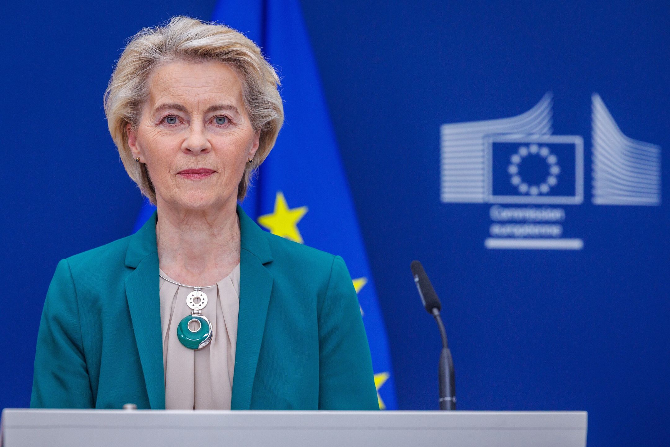 Indonesian President Subianto meets EU Commission President von der Leyen in Brussels
epa12235351 European Commission President Ursula von der Leyen answers a question about US import tariffs during a joint press conference with President of the Republic of Indonesia, Prabowo Subianto (not pictured), at the European Commission in Brussels, Belgium, 13 July 2025.  EPA/OLIVIER MATTHYS 
Dostawca: PAP/EPA.
OLIVIER MATTHYS
press conference, eu