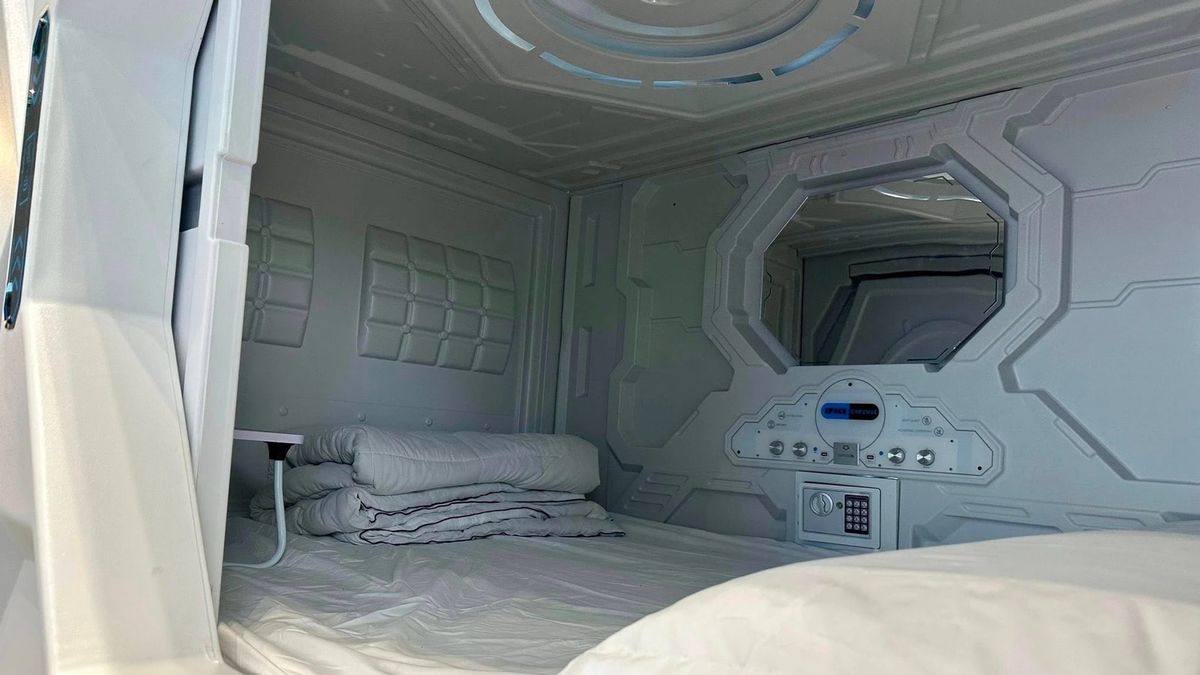 Na lotnisku w Kairze pojawiły się nowe kapsuły do spania