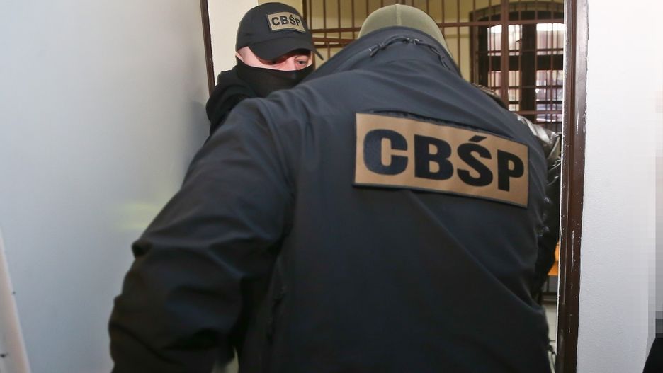 Starsza mieszkanka Tarnowa została oszukana przez osoby, które podszywały się pod funkcjonariuszy CBŚP.