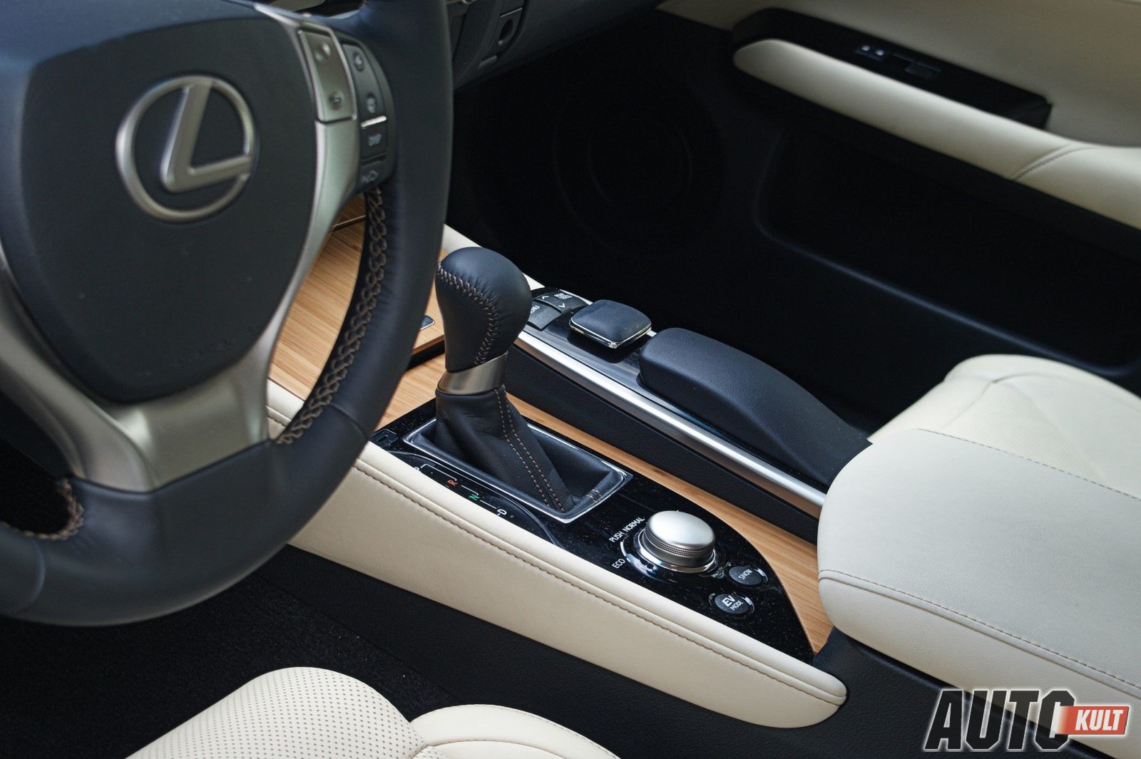 Lexus GS300h Prestige - test [galeria] 9