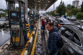 Kryzys na Krymie. Brak paliwa, prądu i panika wśród mieszkańców – Ukraina zaciska pętlę