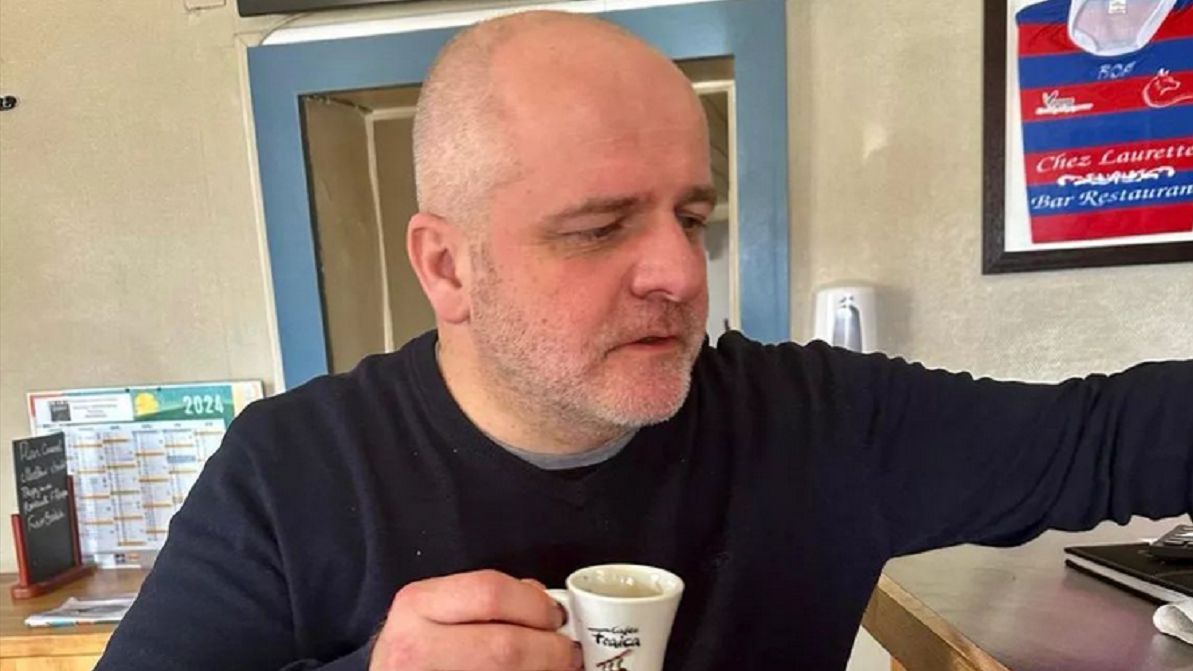 Zabiegany polityk zawsze znajdzie czas na wizytę u fryzjera