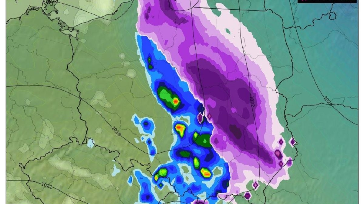 Prognozowane opady w środę 4 stycznia, godz. 20:00