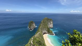 Bali mówi "stop" chińskiej inwestycji. Władze wstrzymują budowę szklanej windy na kultowym klifie