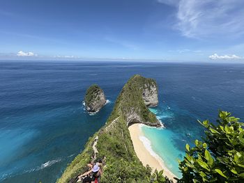 Bali mówi "stop" chińskiej inwestycji. Władze wstrzymują budowę szklanej windy na kultowym klifie