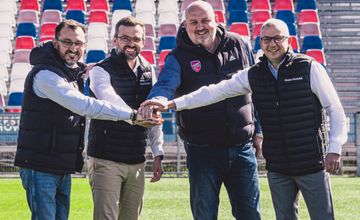 Raków Częstochowa ma nowego sponsora. Zamiast Zondacrypto