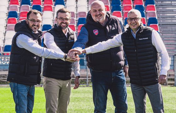 Raków Częstochowa ma nowego sponsora. Zamiast Zondacrypto