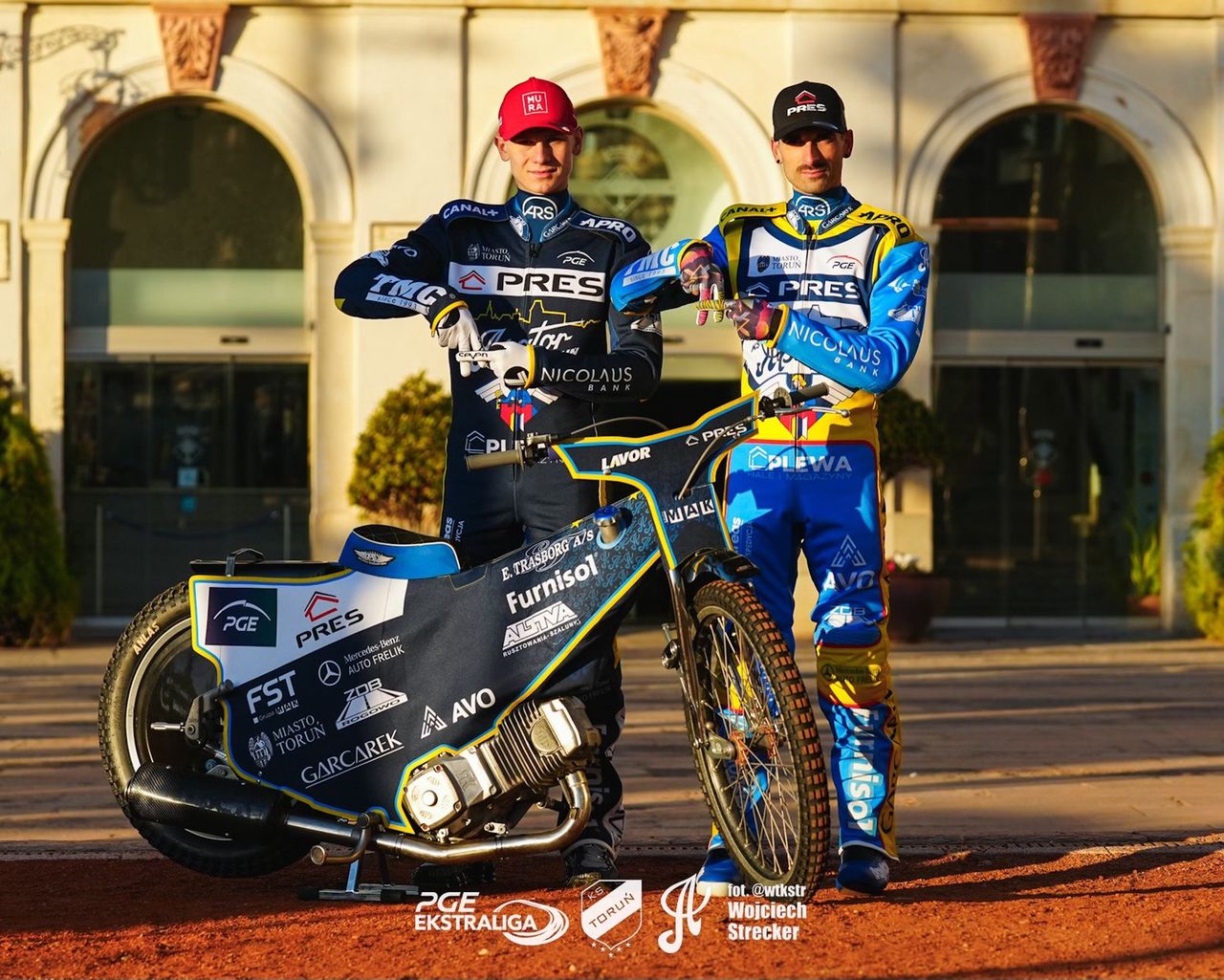 Antoni Kawczyński i Mikkel Michelsen w nowych kevlarach