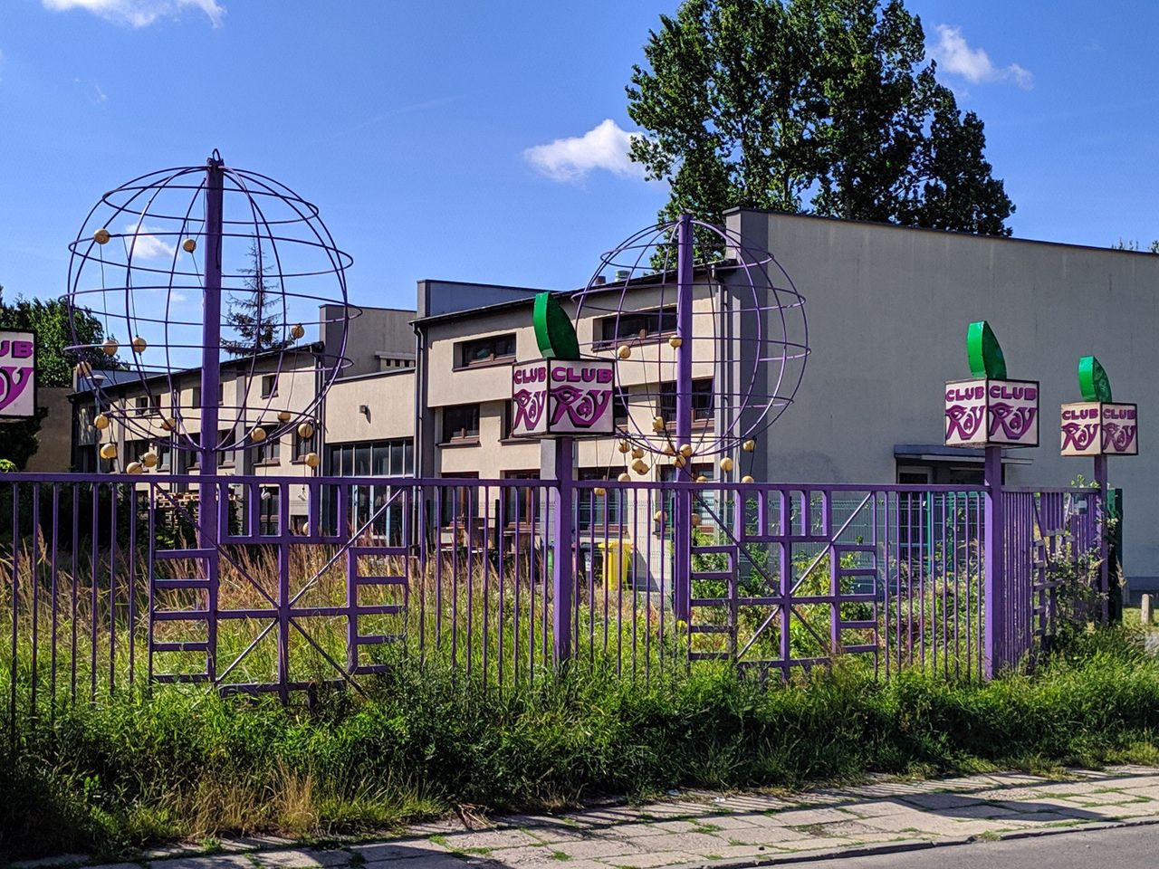 Częstochowa: Opuszczona dyskoteka szuka nowego najemcy. Czy znajdzie tam "Ray"?