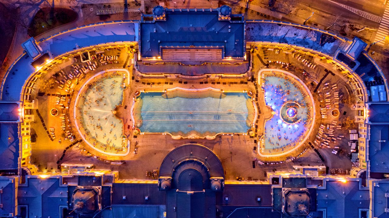 Termy Szechenyi w Budapeszcie. "Bez grama plastikowej tandety"