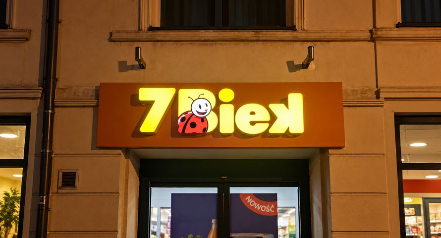 Biedronka wrzuciła "7Biek". "Nazwa niezbyt szczęśliwa"