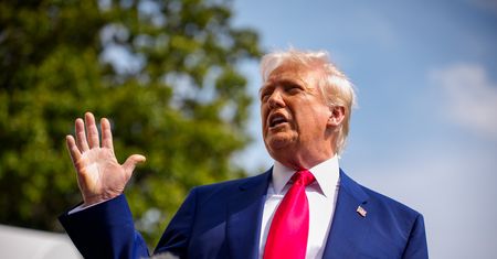 Amerykanie zapłacą za cła Trumpa. "Największa podwyżka podatku od 1942 r."