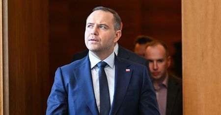 "Nie ma mowy o darowiźnie". Pokazali akt notarialny i testament
