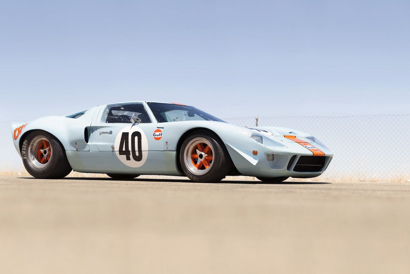 Ford GT40 Gulf/Mirage Lightweight z filmu z McQueenem [galeria] 4