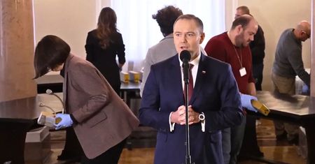 Zmiany w Pałacu Prezydenckim. "Dziś skończył się w Polsce postkomunizm"