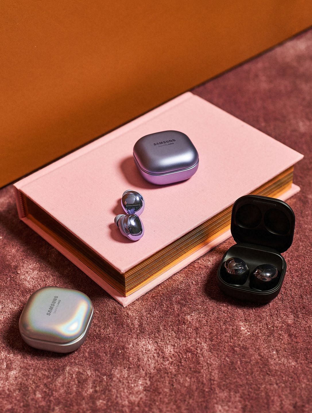 Samsung Galaxy Buds Pro. Wyglądają jak biżuteria, a to jedne z "najbardziej inteligentnych" bezprzewodowych słuchawek 3