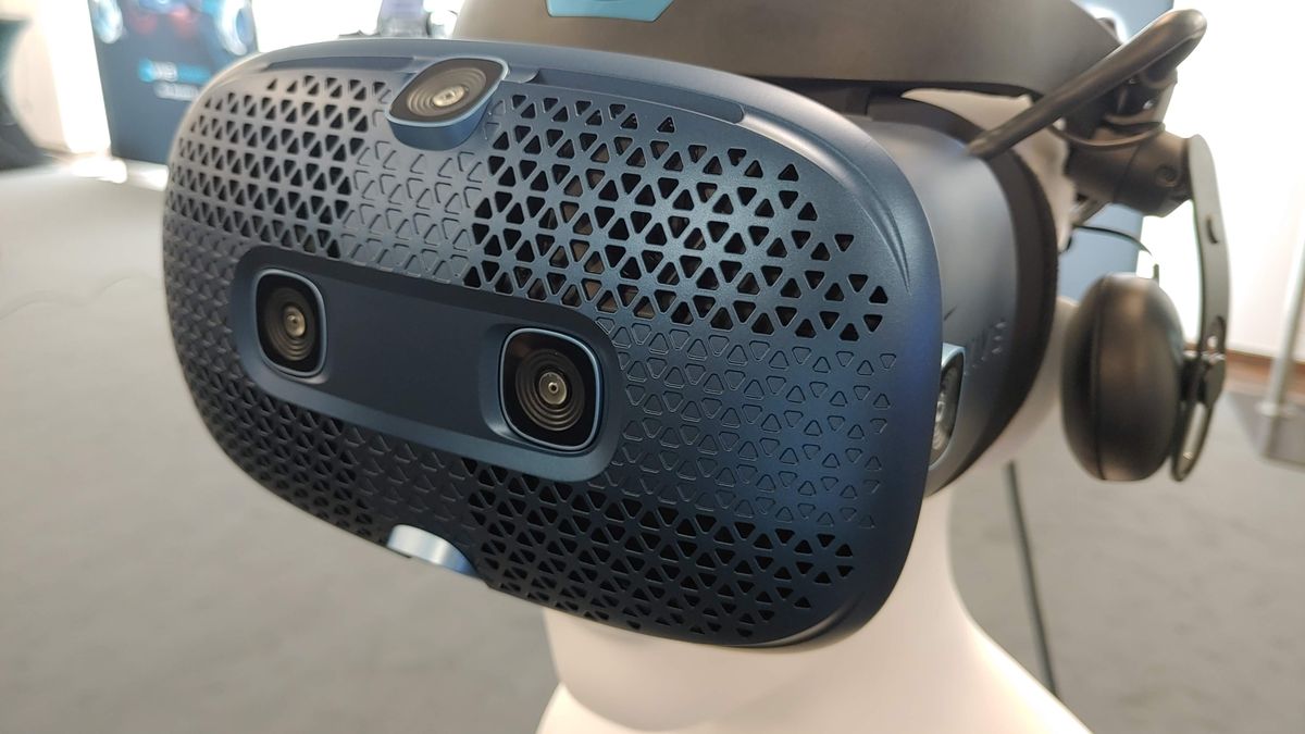 HTC VIVE Cosmos. Gogle wirtualnej rzeczywistości nowej generacji 1