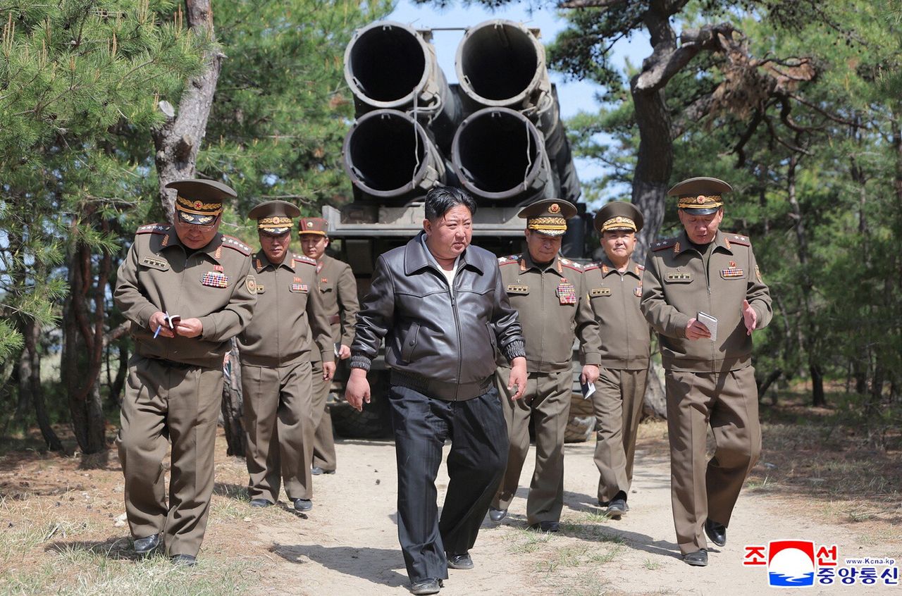 Kim Jong Un's missile tests, Trump's new Ukrainian ally. This is what happened in the news overnight