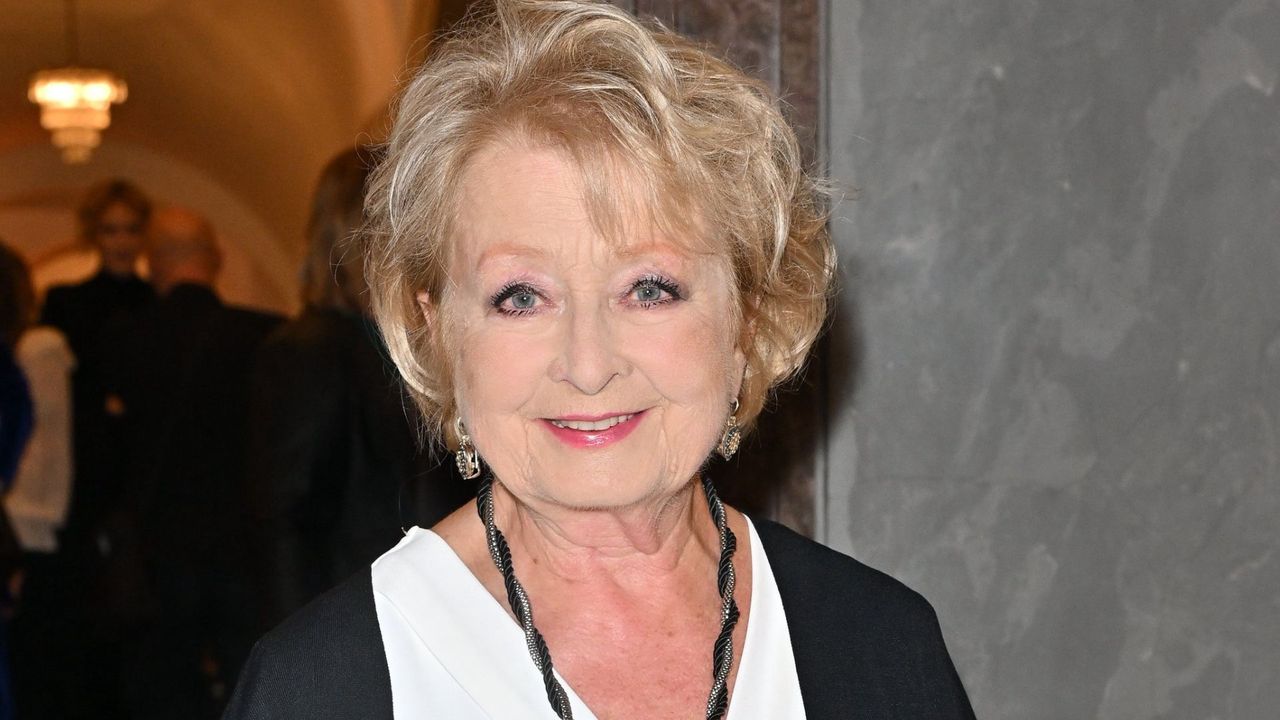 Za młodu była prześliczna. Magdalena Zawadzka rozkochiwała w sobie mężczyzn nawet, gdy była żoną