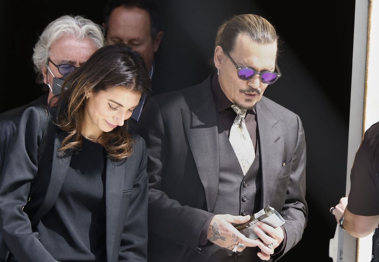 Szokujące SMS-y gwiazdora. W sądzie ujawniono, co pisał Johnny Depp