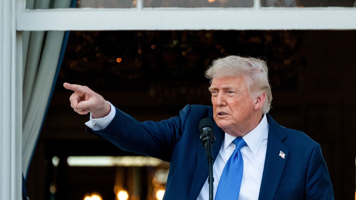 Donald Trump po raz kolejny uderza w Harvard