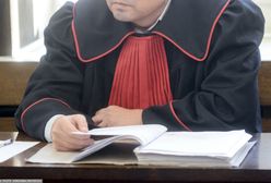 Prokurator usunięty z zawodu za korupcję. Przyjmował łapówki od "królowej życia"