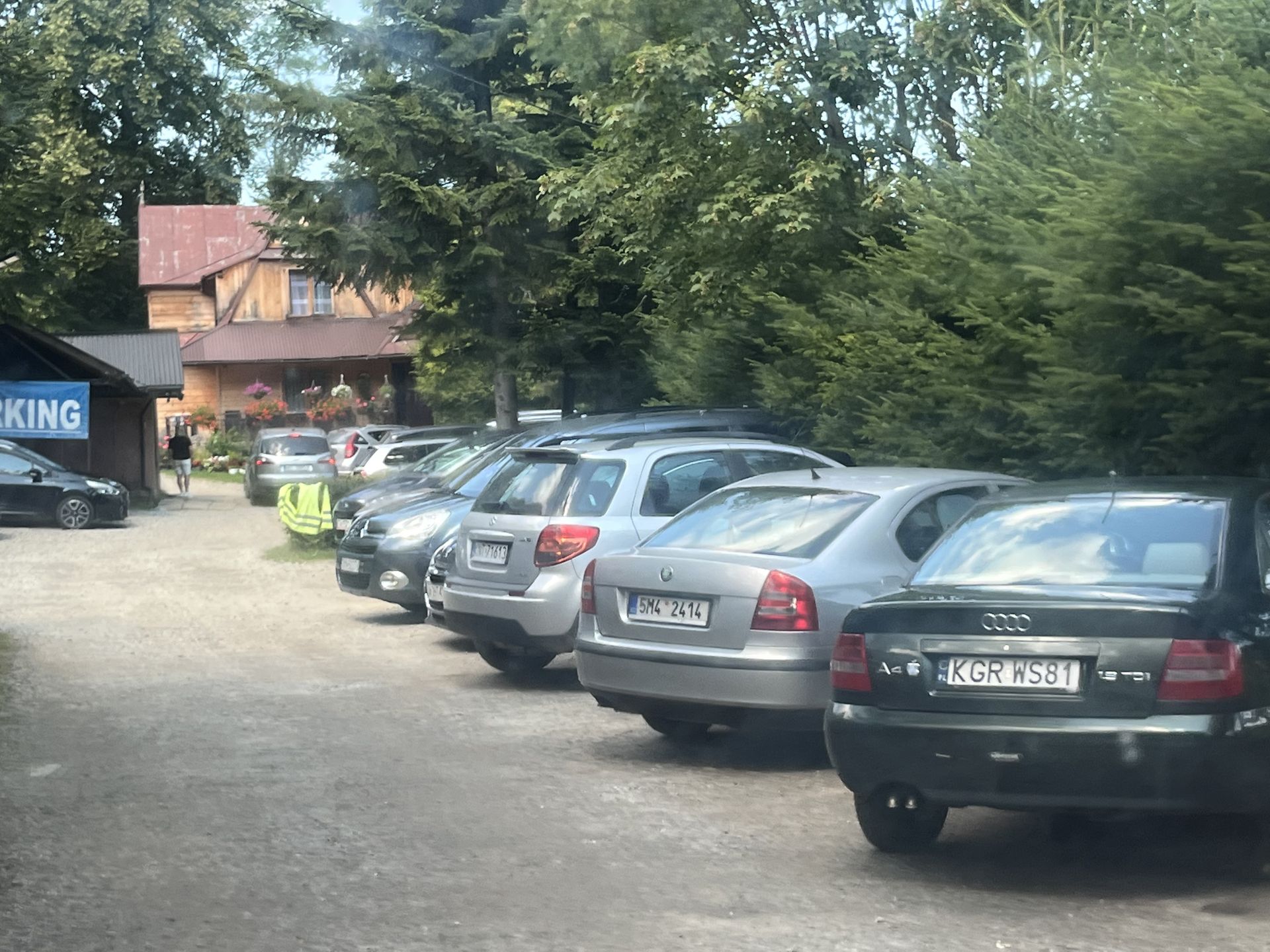 Parkingi w Zakopanem są w sezonie pełne