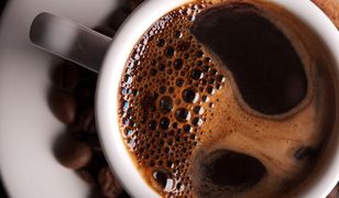 Kofeina a zdrowie. Działanie kofeiny i objawy przedawkowania