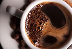 Kofeina a zdrowie. Działanie kofeiny i objawy przedawkowania