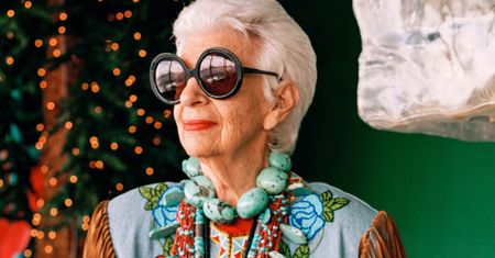 Iris Apfel kończy 96 lat. Jej styl inspiruje kobiety na całym świecie
