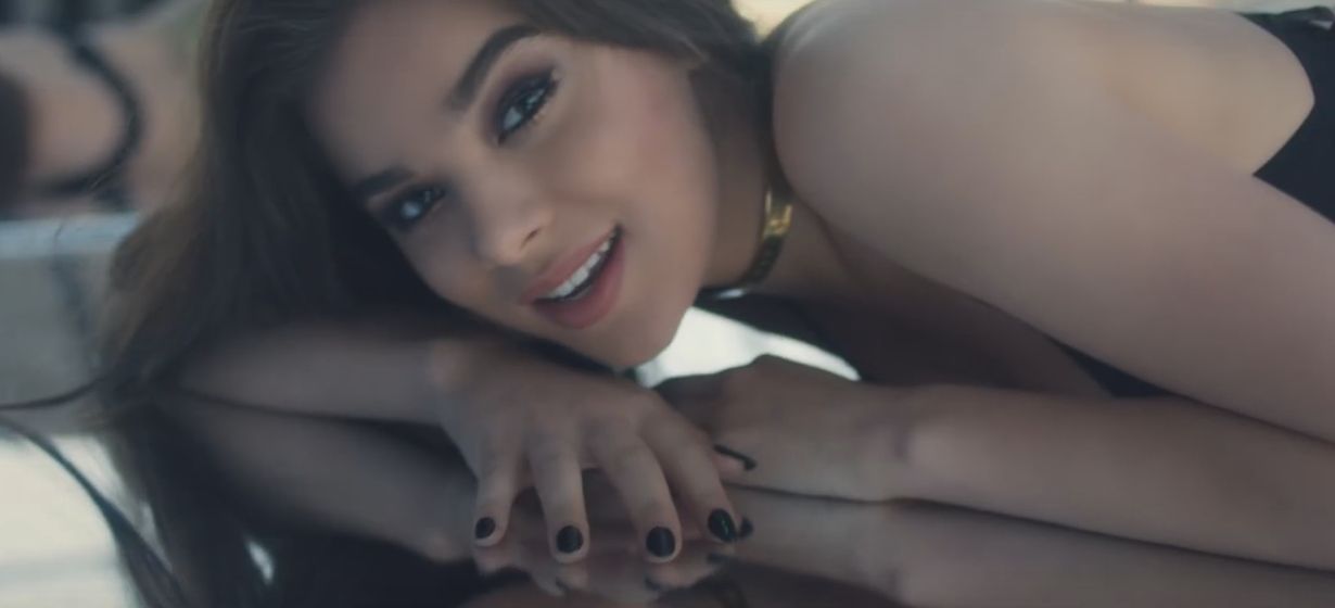 Hailee Steinfeld 