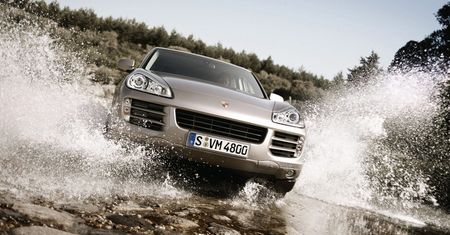 Niemcy: Zakaz dopuszczania do ruchu samochodów Porsche Cayenne