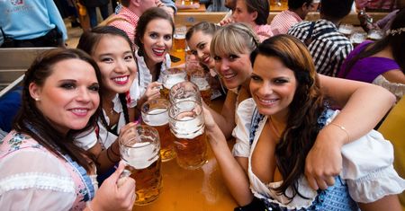Oktoberfest. Drogo, ale bezpiecznie