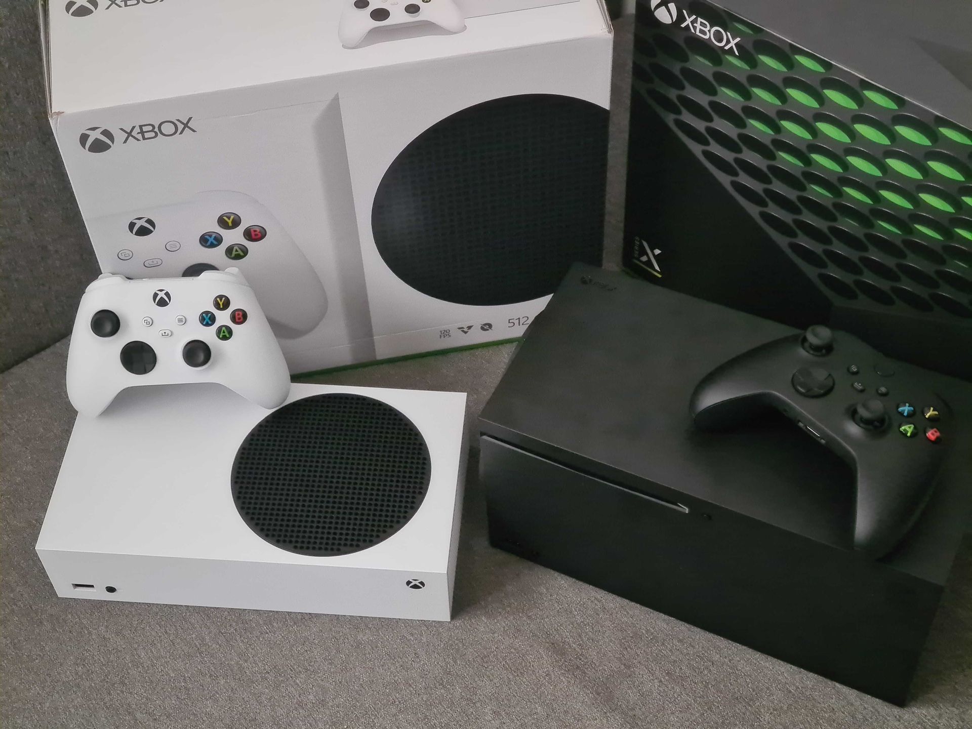 Xbox Series X|S – test i recenzja. Emocje jak na promocji parówek, ale sprzęt obiecujący 2