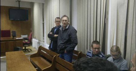Fotoreporter PAP w areszcie. Czy dziennikarz w pracy narusza mir domowy?
