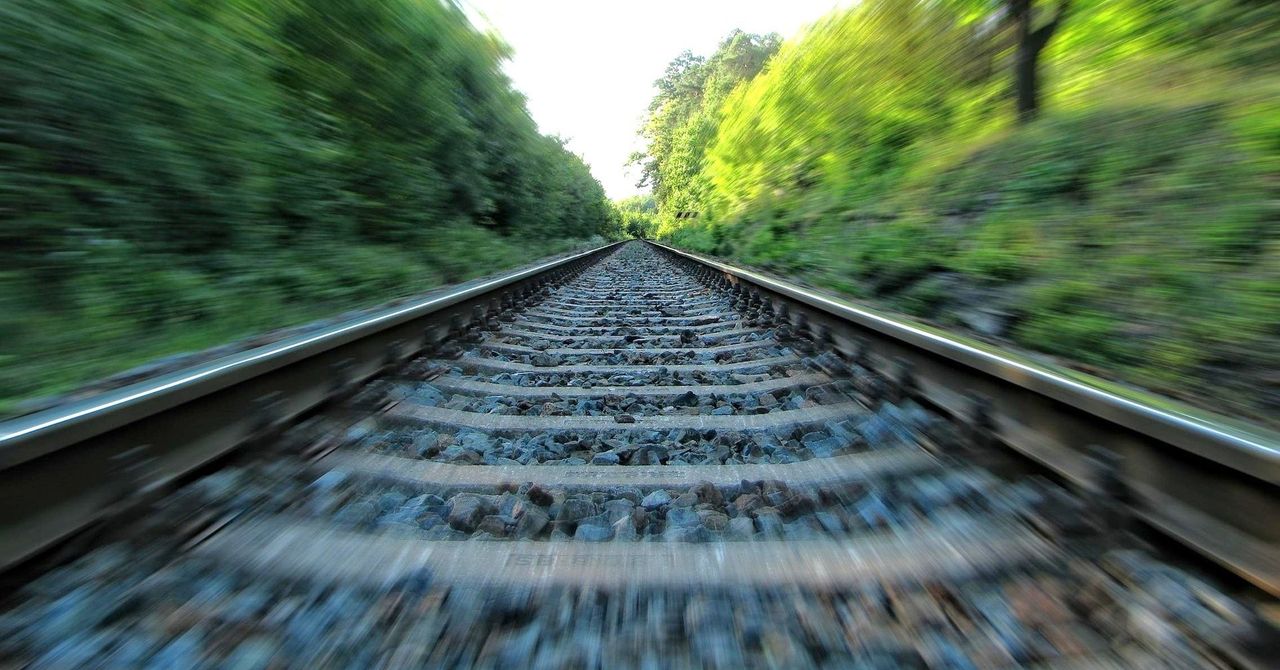 Janowiec Wielkopolski: Chcą, by znów jeździły pociągi pasażerskie