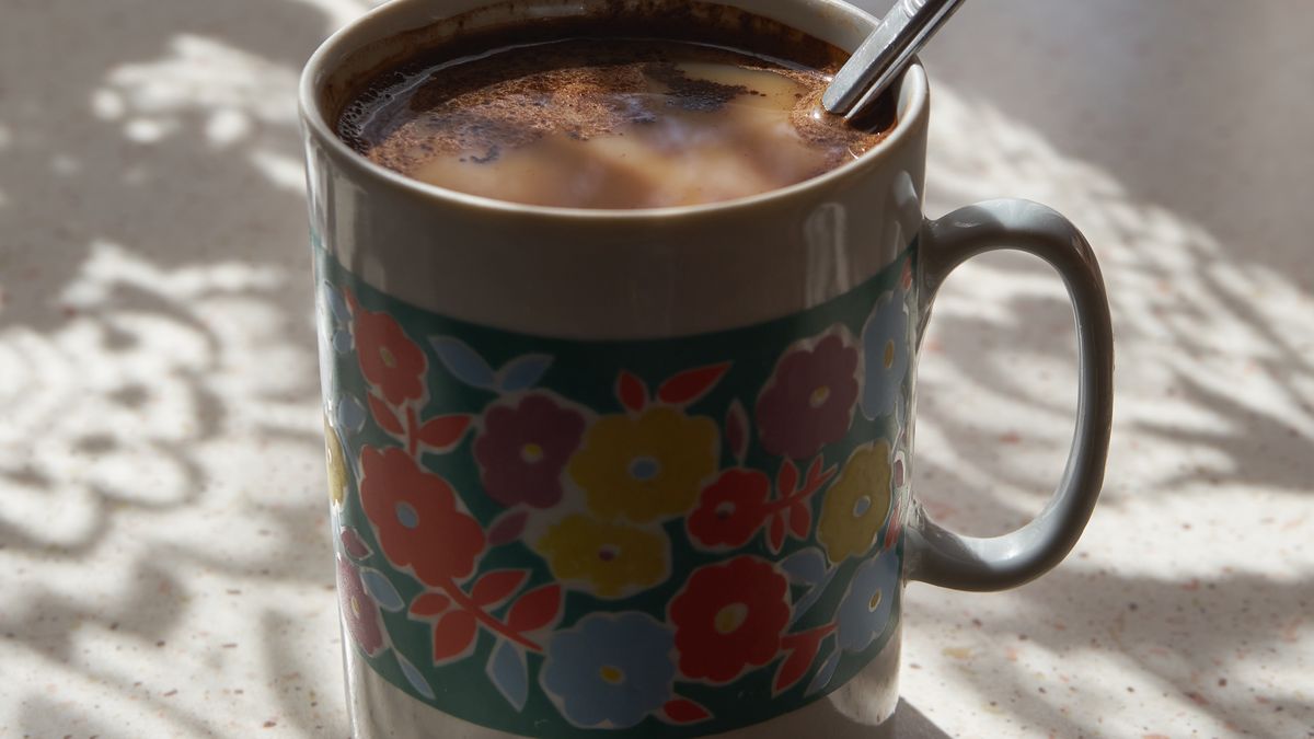 Kawa orkiszowa nie zawiera kofeiny, ale pobudza i dodaje energii