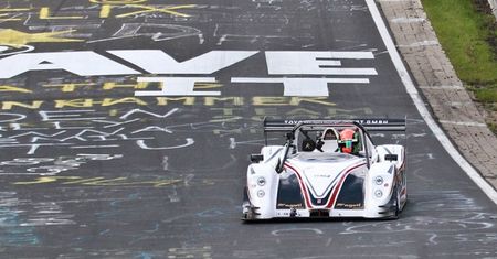 Kolejny "elektryczny rekord" na Nordschleife [wideo]