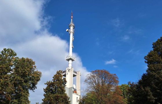 Tańszy multipleks dla nadawców z MUX-8? KRRiT nie wyklucza zmian w telewizji naziemnej