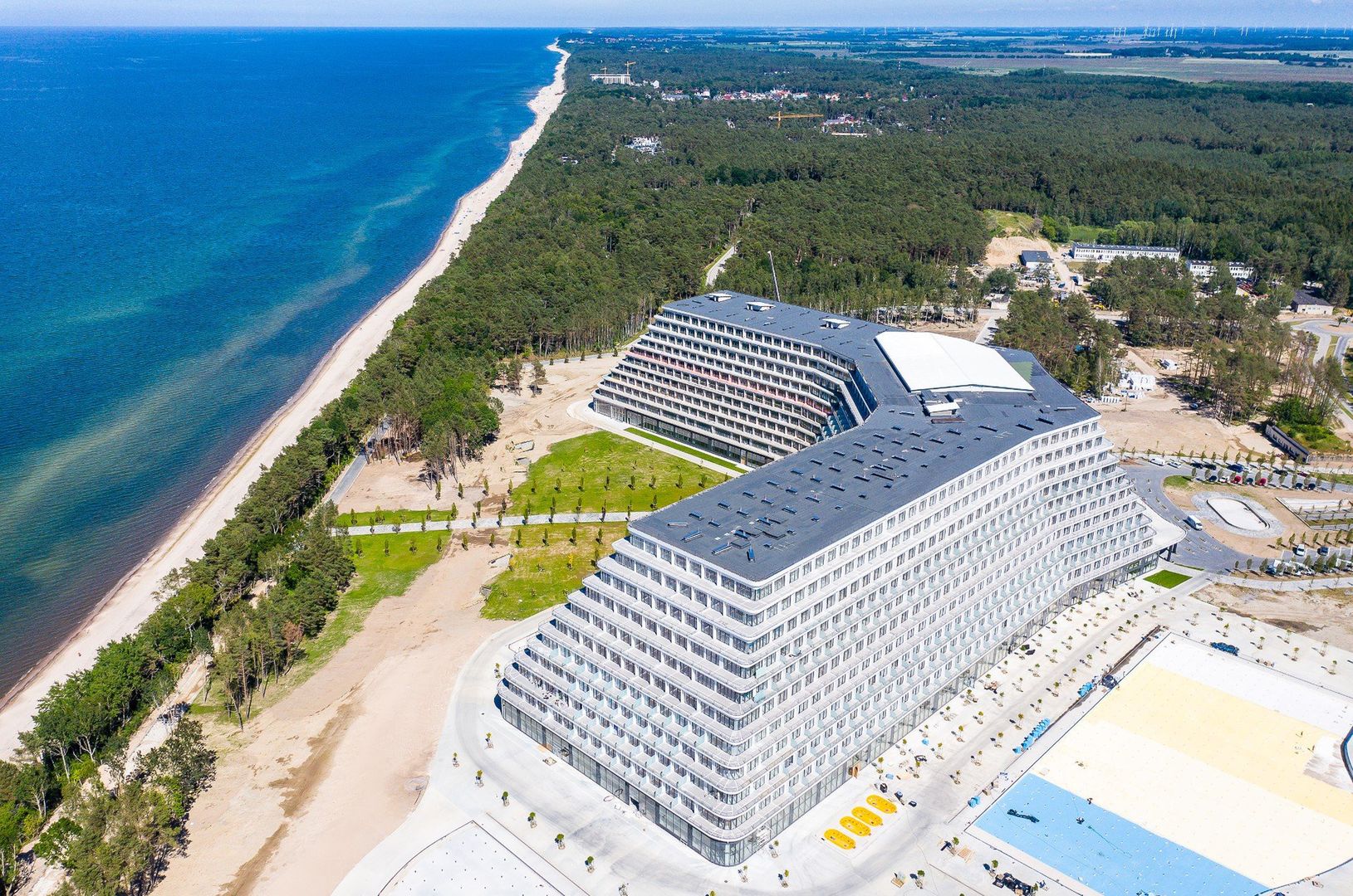 Tak hotel wyglądał w roku 2022. To gigant, a jego budowa jest na ukończeniu.