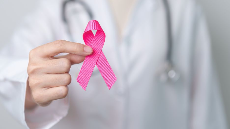 Mieszkańcy Stargardu wspierają kobiety w walce z rakiem piersi