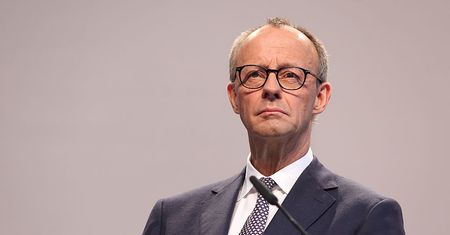 Niepokój w Moskwie. Chcą dotrzeć do Merza