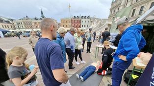 Zamość: Na Rynku Wielkim trwa Dzień Bezpieczeństwa Narodowego